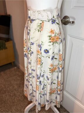 Vintage QPS Floral Button Front Midi Skirt with Belt Cottagecore Size 4